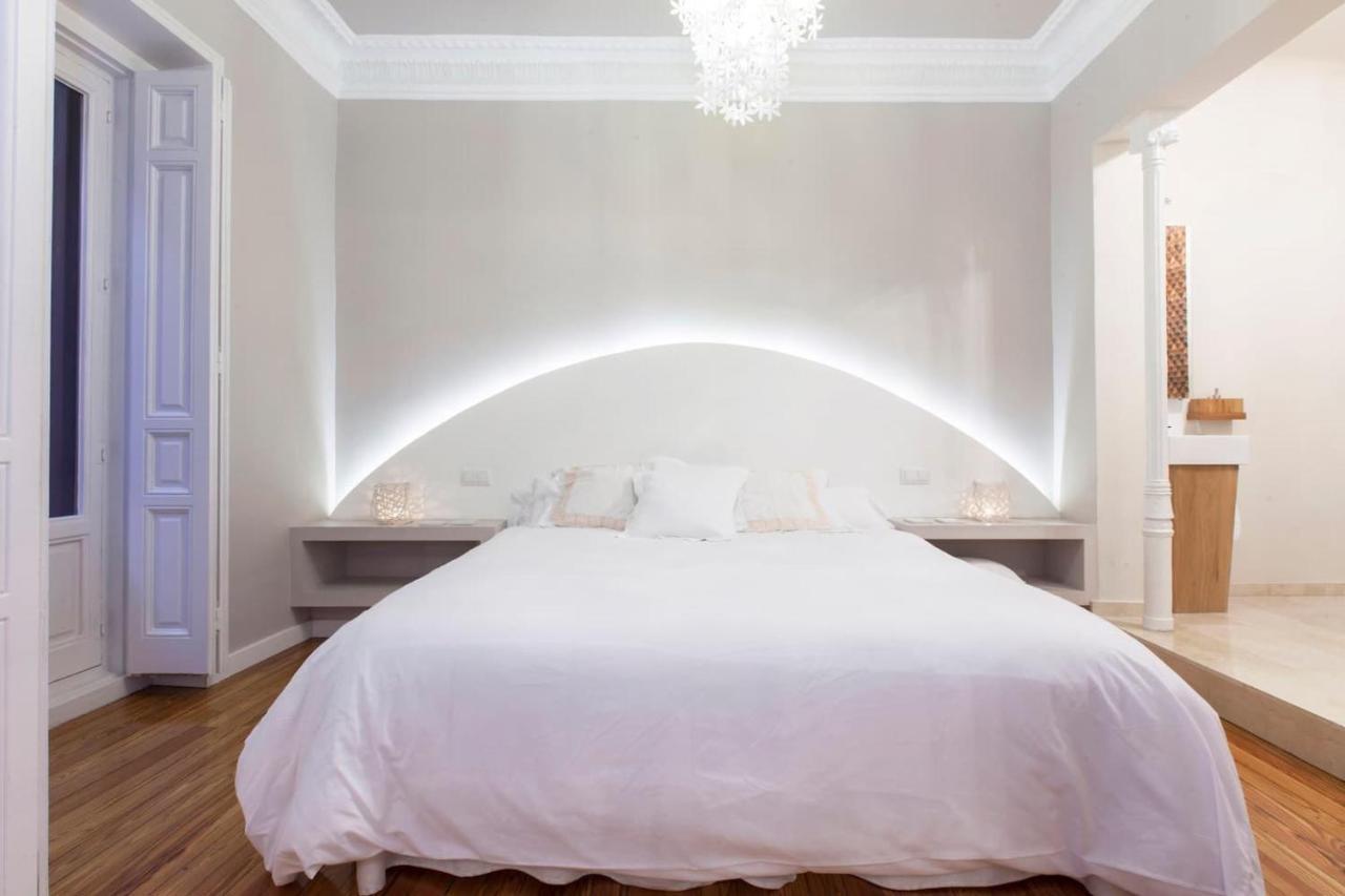 La Casa De La Luna Madrid Dış mekan fotoğraf